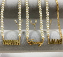 Load image into Gallery viewer, Pearl Nameplate Necklace
